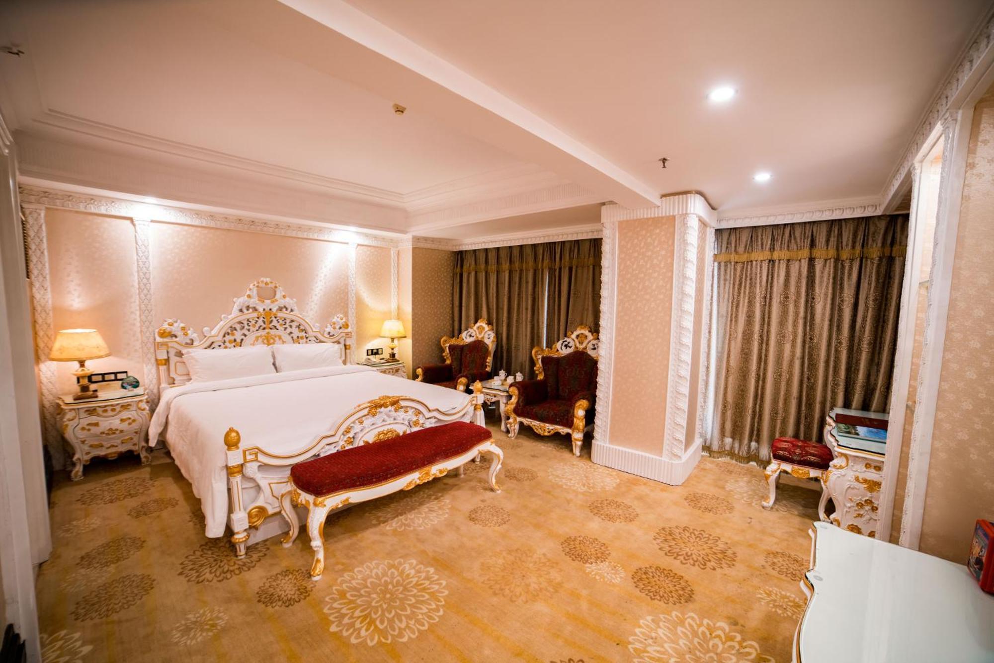Nanyang King'S Gate Hotel--Free Shuttle Service To Canton Fair Exteriér fotografie