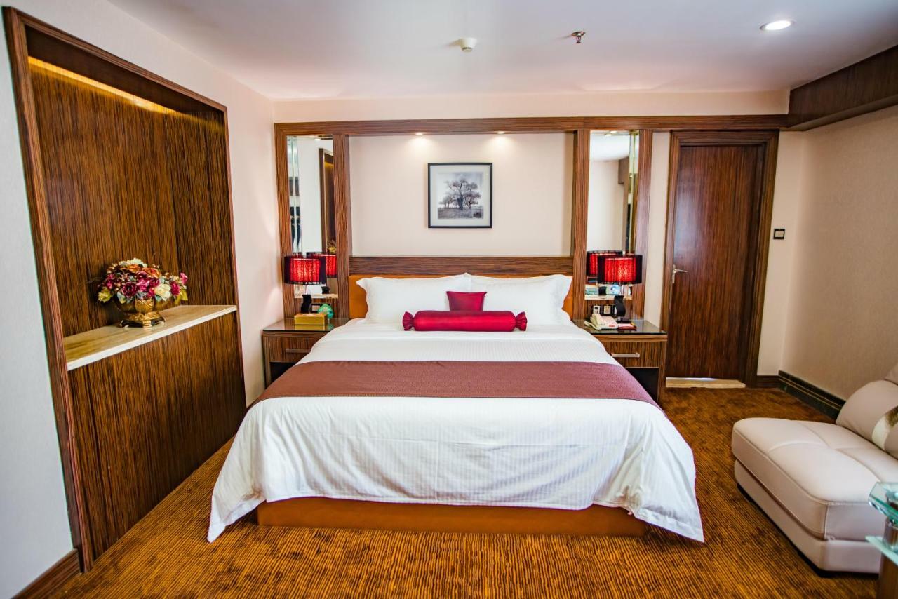 Nanyang King'S Gate Hotel--Free Shuttle Service To Canton Fair Exteriér fotografie